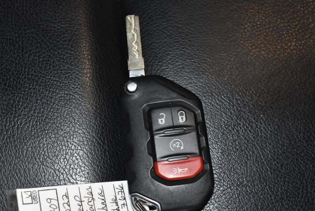 Used 2022 Jeep Wrangler Unlimited Sahara image 22