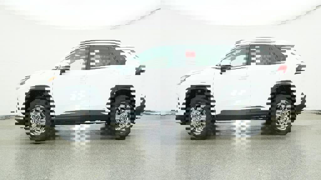 New 2025 Toyota RAV4 XLE image 27