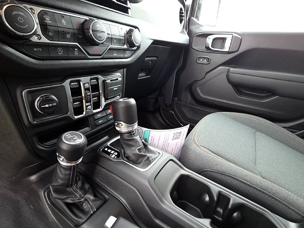 New 2026 Jeep Wrangler Unlimited Sport AWD/4WD image 18