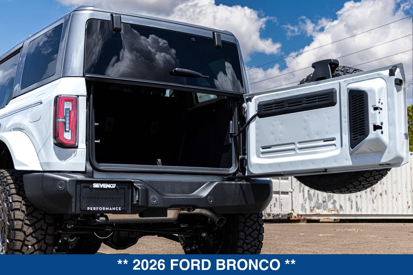 New 2026 Ford Bronco Outer Banks AWD/4WD image 24