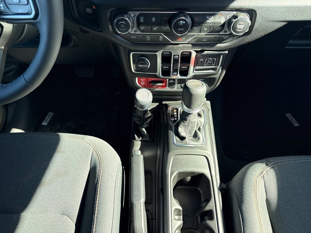 New 2027 Jeep Gladiator Sport AWD/4WD image 17