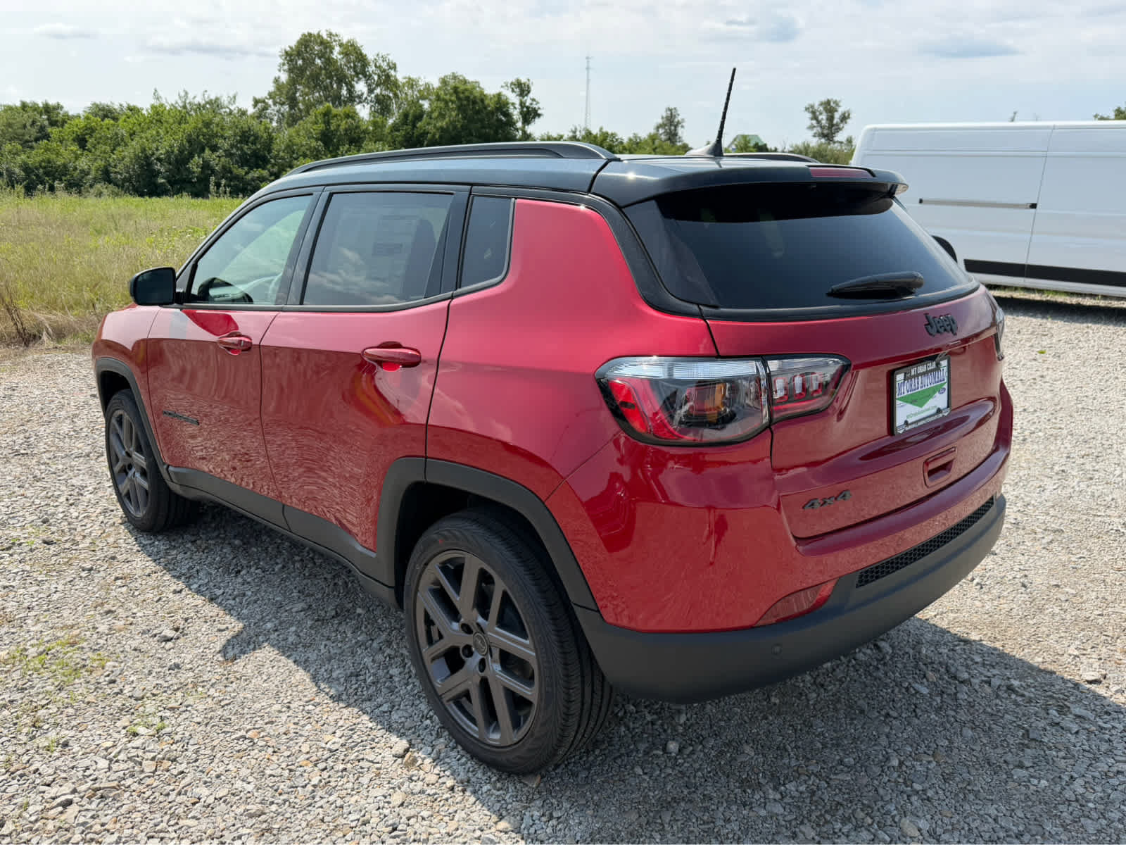 New 2026 Jeep Compass Limited w/ Sun, Sound & Navigation Group AWD/4WD image 4