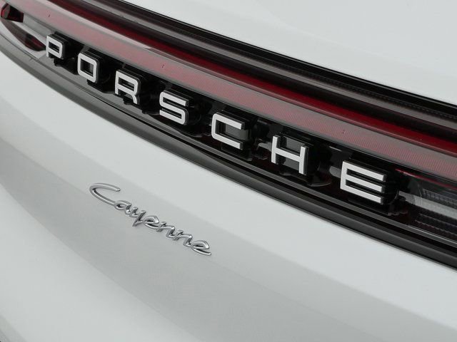 New 2026 Porsche Cayenne AWD image 37