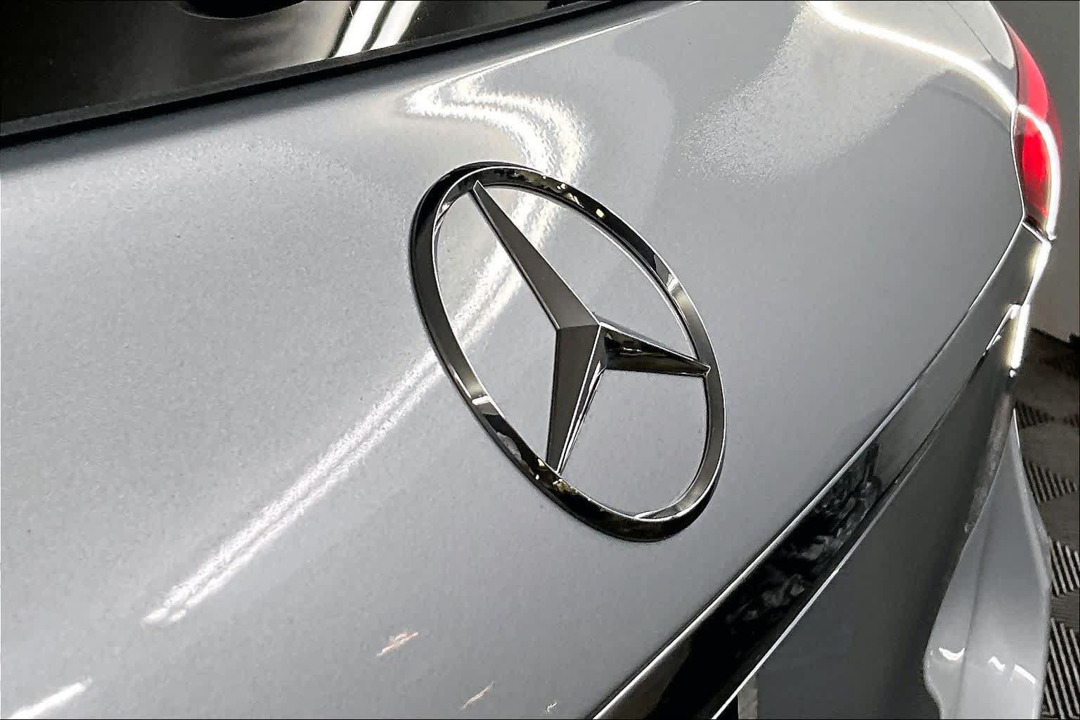 Certified 2024 Mercedes-Benz GLE 350 4MATIC image 30