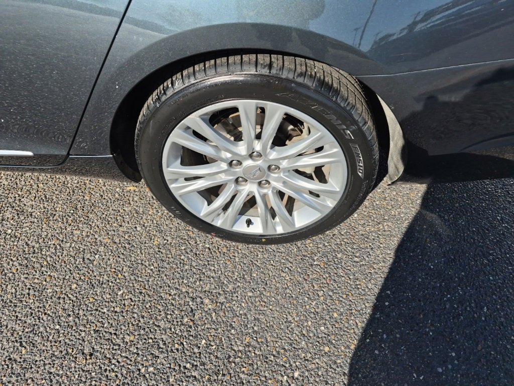 Used 2019 Cadillac XTS Luxury image 21