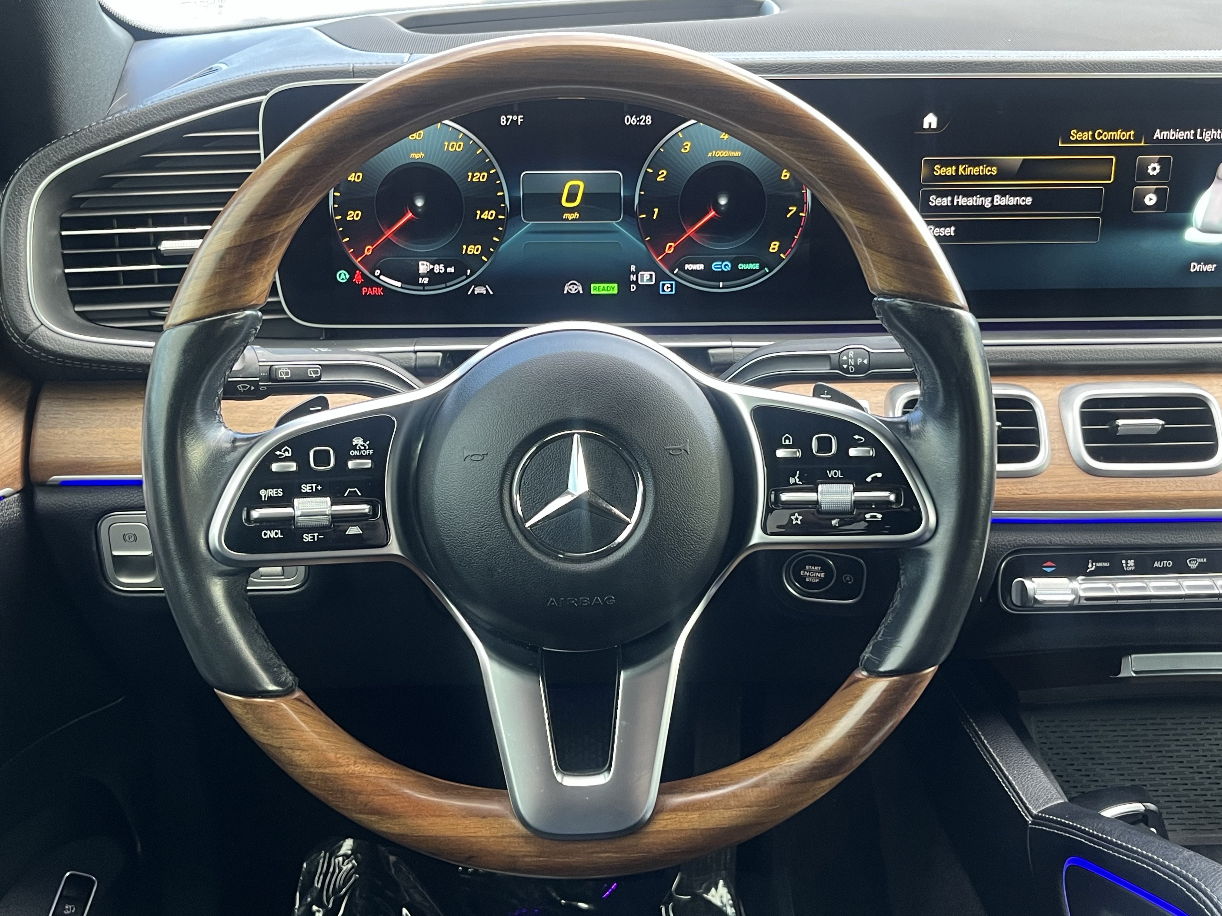 Used 2021 Mercedes-Benz GLS 450 4MATIC image 17