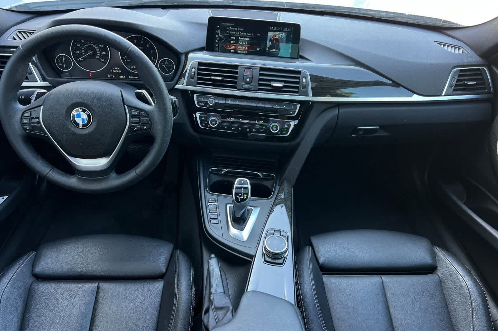 Used 2017 BMW 330i Sedan image 4
