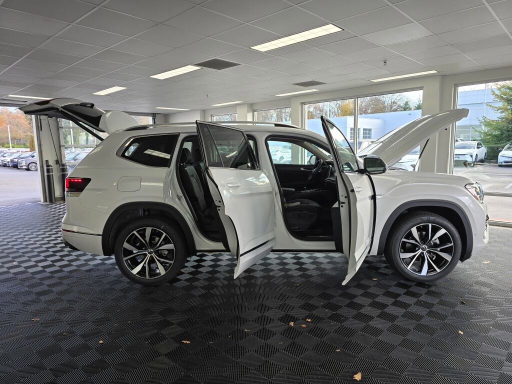 New 2026 Volkswagen Atlas SEL Premium R-Line image 19
