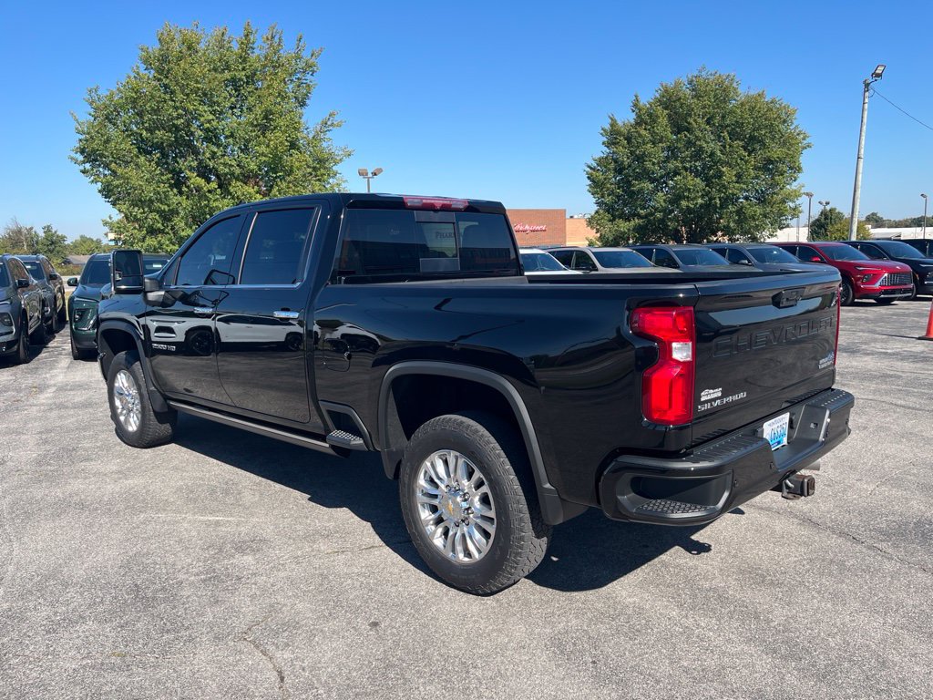 Used 2022 Chevrolet Silverado 2500 High Country AWD/4WD image 4