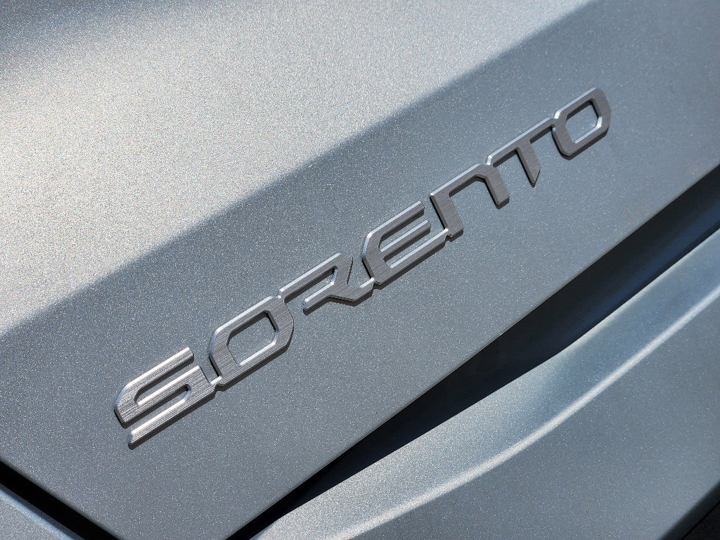 New 2026 Kia Sorento LX image 8