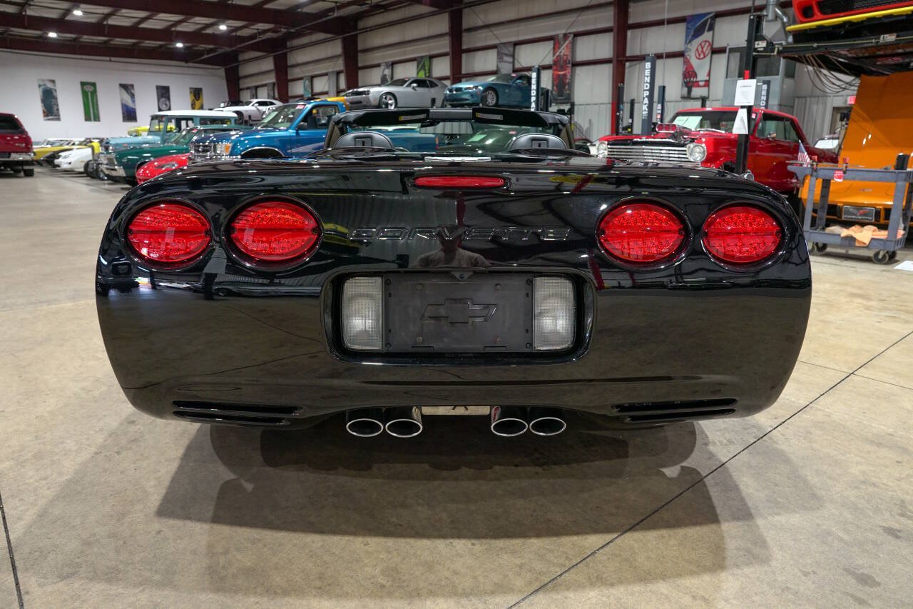 Used 2003 Chevrolet Corvette Convertible w/ Preferred Equipment Group1 RWD image 7