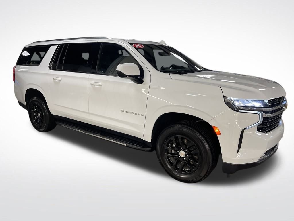 Certified 2024 Chevrolet Suburban LT image 8