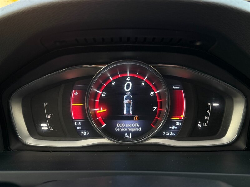 Used 2016 Volvo V60 T5 Platinum AWD/4WD image 42