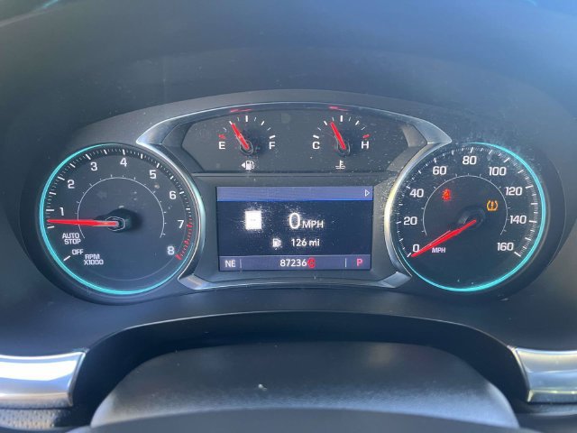 Used 2023 Chevrolet Traverse RS FWD image 23