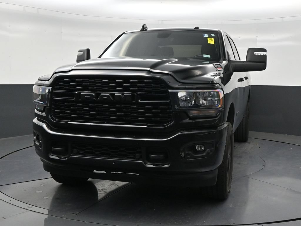 Used 2024 RAM 2500 Big Horn w/ Night Edition AWD/4WD image 8