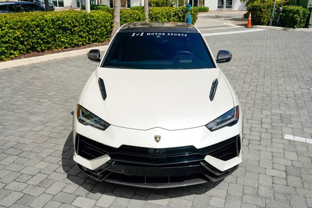 Used 2023 Lamborghini Urus Performante image 5