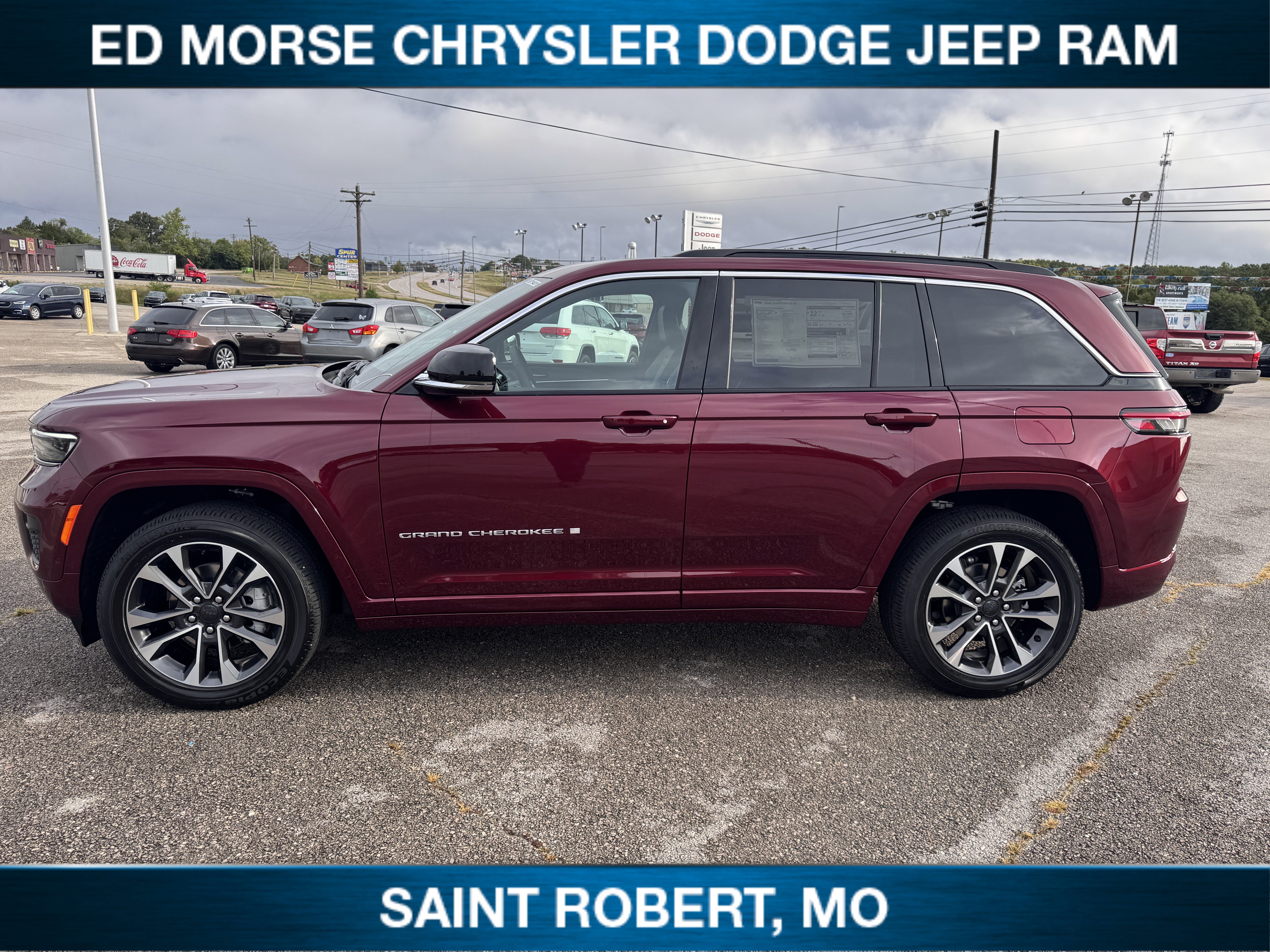 New 2025 Jeep Grand Cherokee Overland w/ Adv Protech Group III image 8