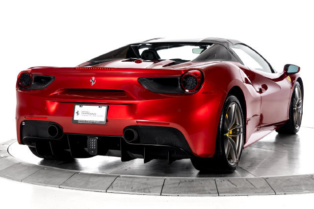 Certified 2018 Ferrari 488 Spider RWD image 11