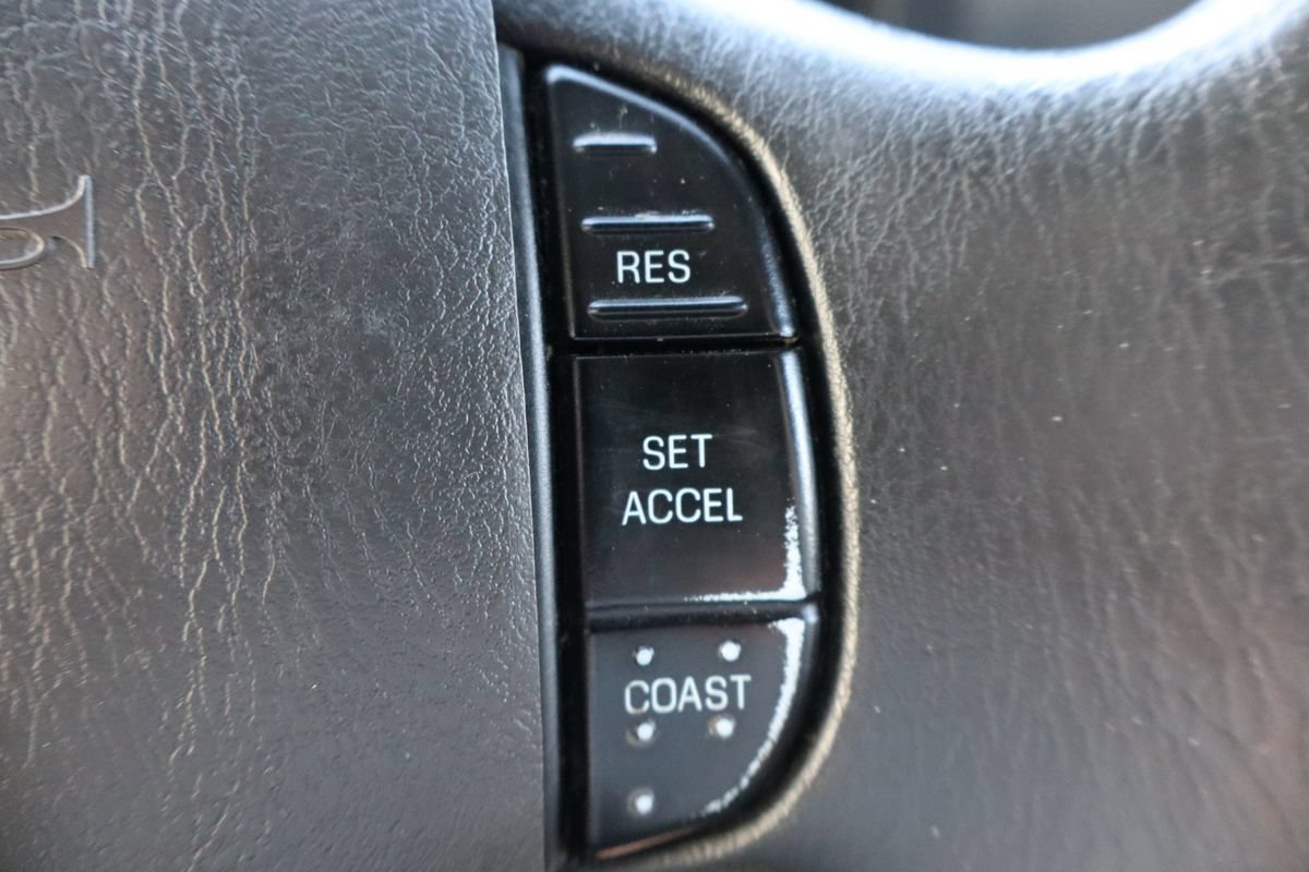 Used 2014 Ford E-250 and Econoline 250 w/ Power Group RWD image 28