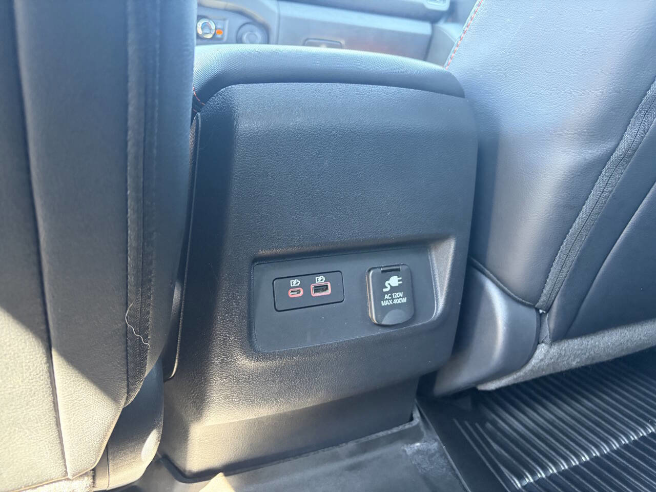 Used 2023 Nissan Frontier PRO-4X w/ Pro-4X Premium Package image 28