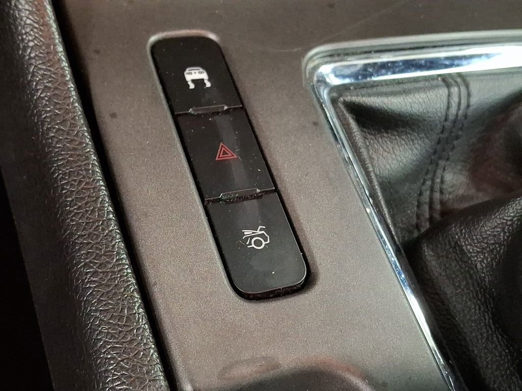 Used 2010 Ford Mustang GT image 21