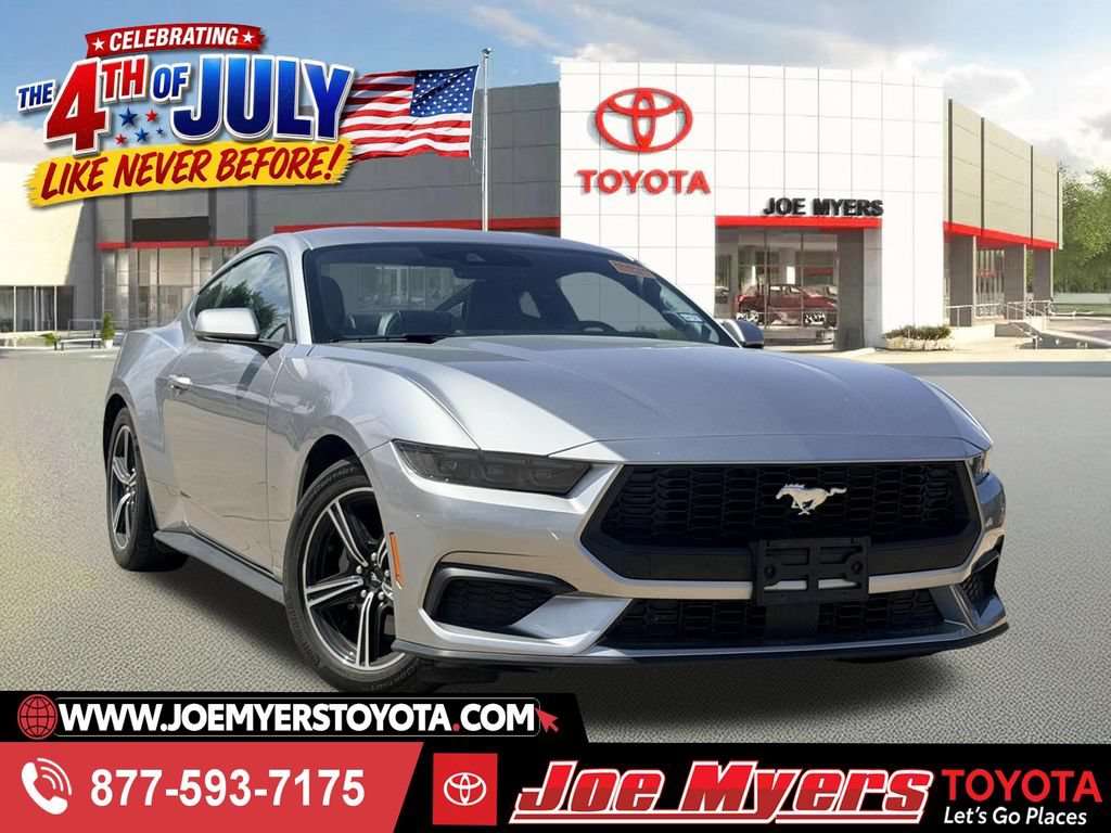 Used 2025 Ford Mustang Premium RWD video 1