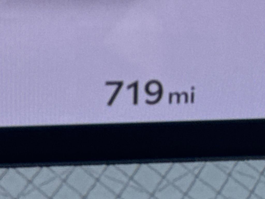 Used 2025 Genesis GV80 3.5T Prestige image 28