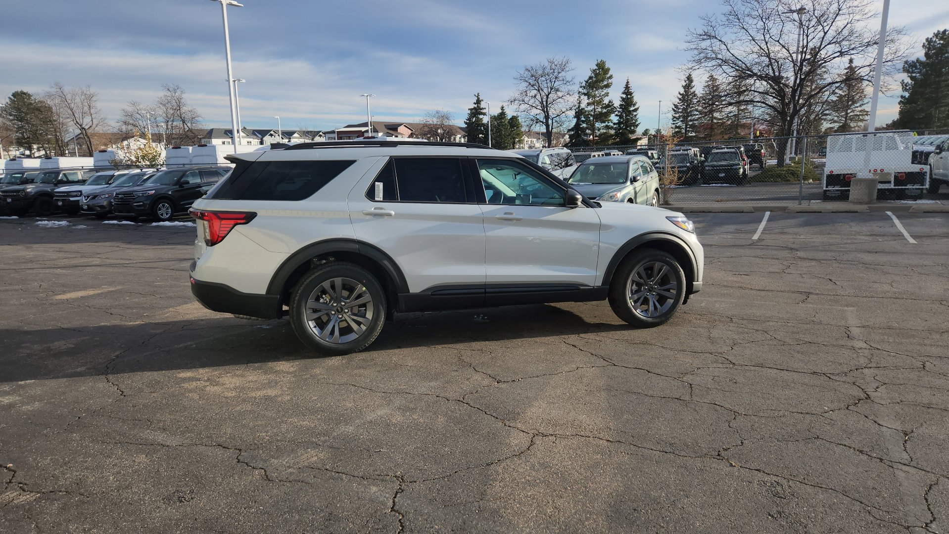 New 2026 Ford Explorer Active w/ Active Comfort Package image 14