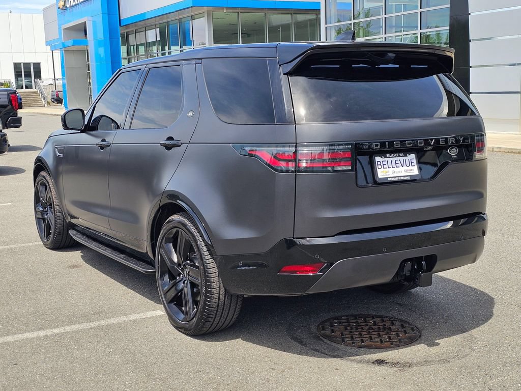 Used 2023 Land Rover Discovery HSE R-Dynamic AWD/4WD image 3