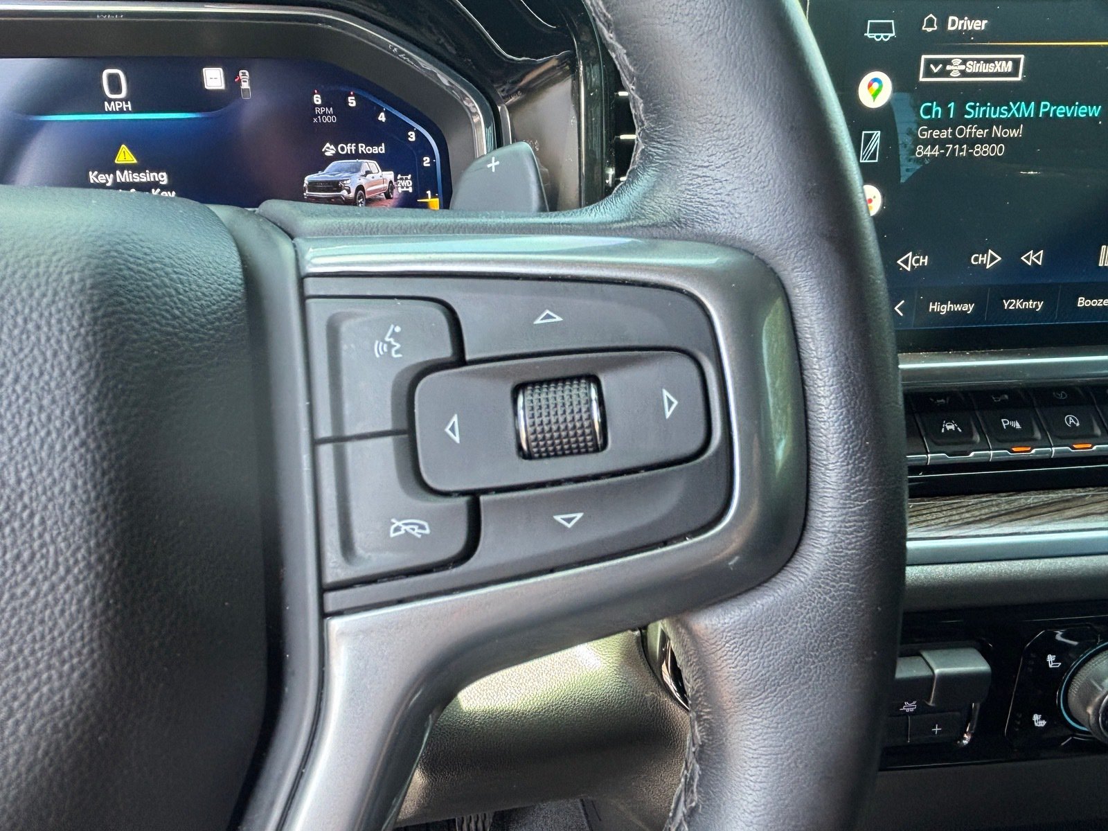 Used 2022 Chevrolet Silverado 1500 LT Trail Boss w/ LT Trail Boss Premium Package AWD/4WD image 23