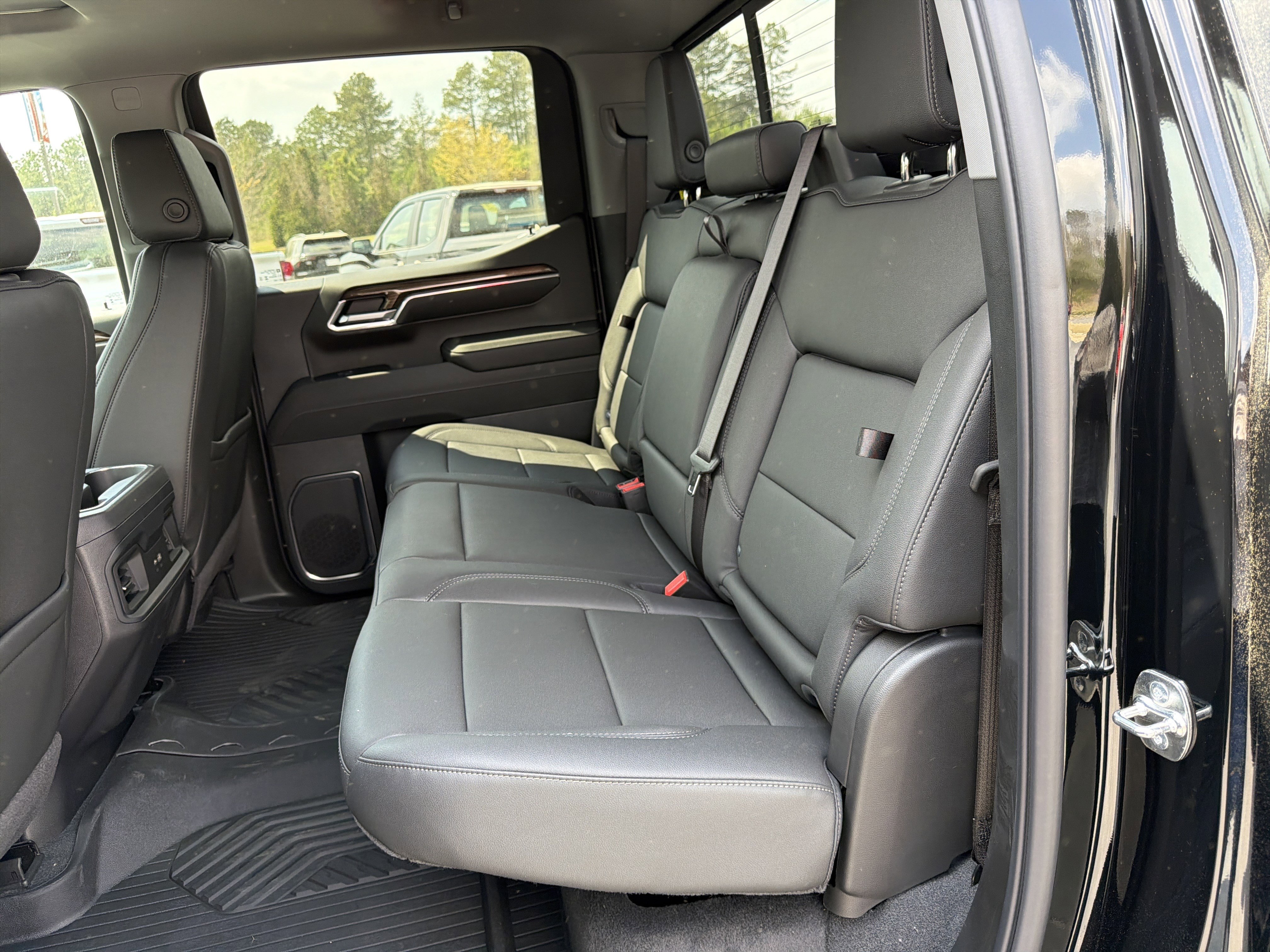 New 2026 Chevrolet Silverado 1500 LT Trail Boss w/ Safety Package image 18