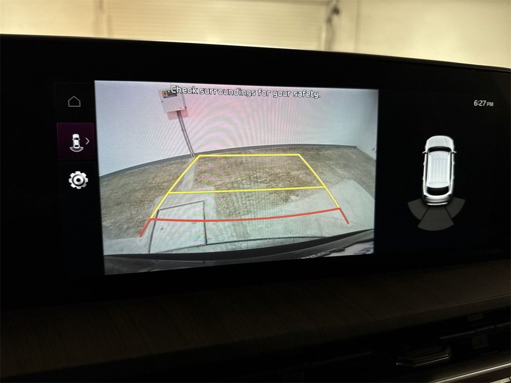 Used 2024 Kia Telluride EX w/ EX Captain's Chair Package image 15