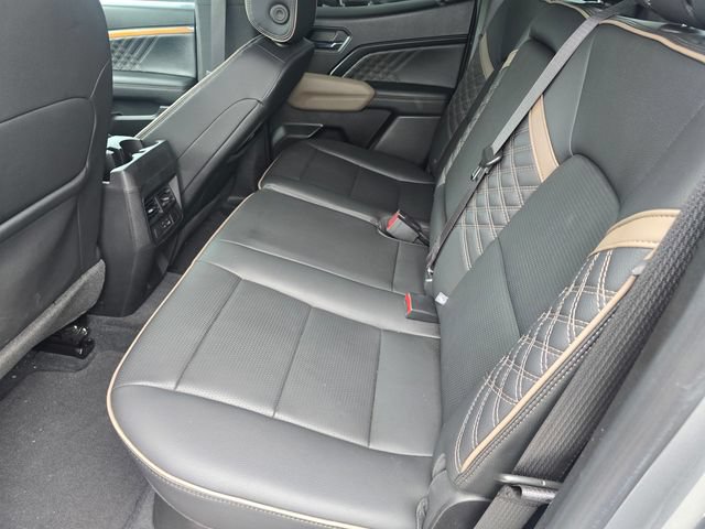 Used 2023 GMC Canyon Denali AWD/4WD image 11