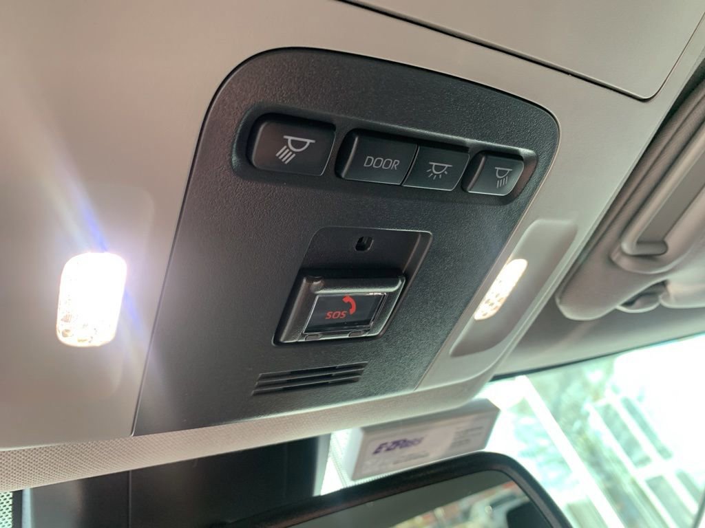 Used 2024 Toyota Camry XLE image 13