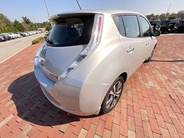 Used 2015 Nissan Leaf SL FWD image 36