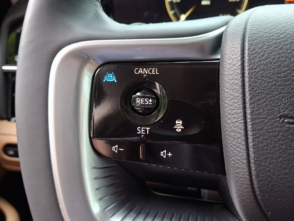 Used 2025 INFINITI QX80 Luxe AWD/4WD image 22