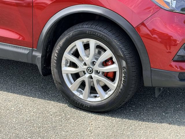 Used 2022 Nissan Rogue Sport S AWD/4WD image 7