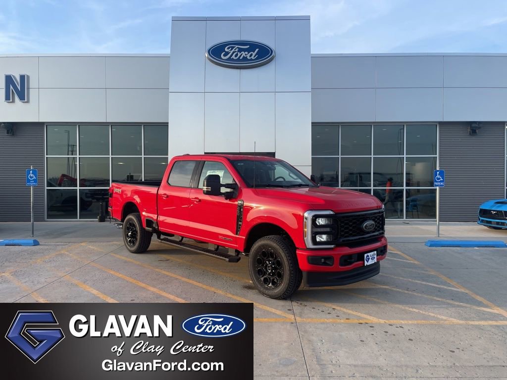 New 2026 Ford F250 XLT w/ XLT Premium Package AWD/4WD image 1