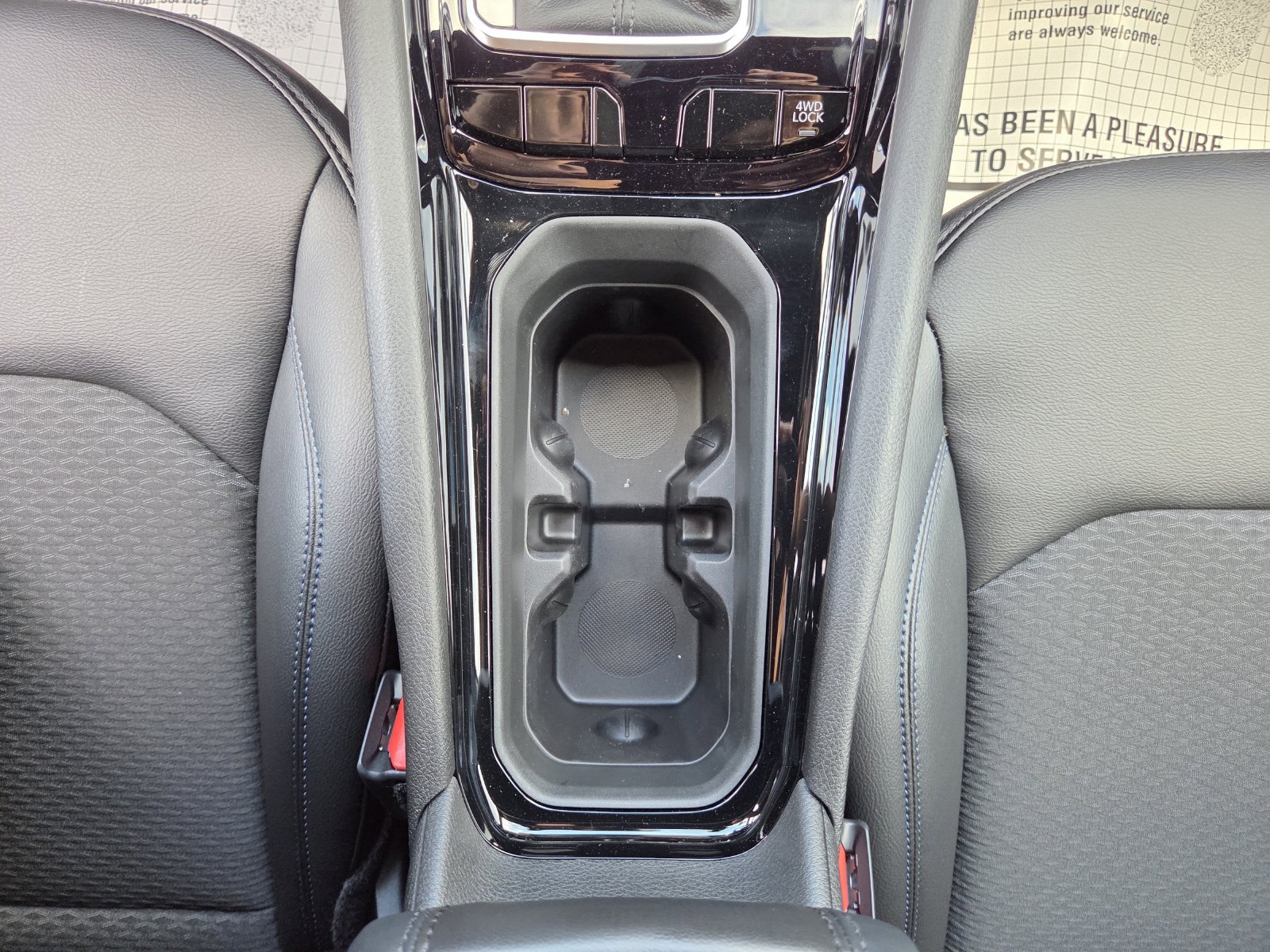 New 2026 Jeep Compass Latitude AWD/4WD image 29
