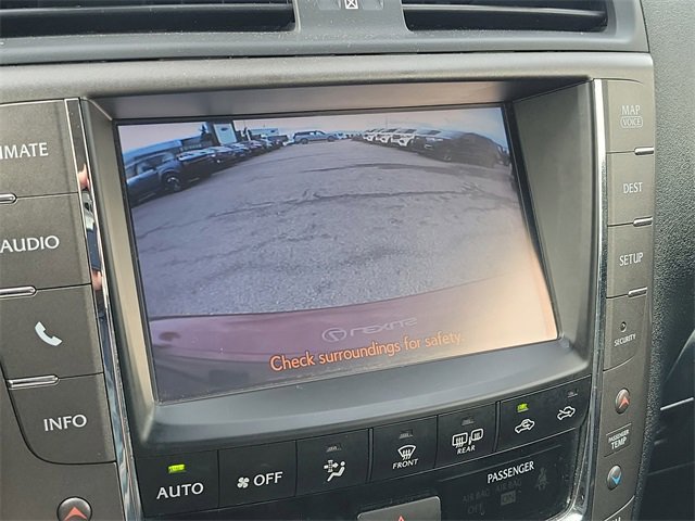 Used 2013 Lexus IS 250C w/ Luxury Pkg image 16