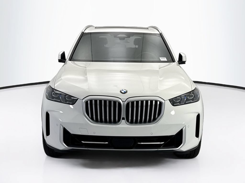 Used 2026 BMW X5 sDrive40i w/ Parking Assistance Package RWD image 2