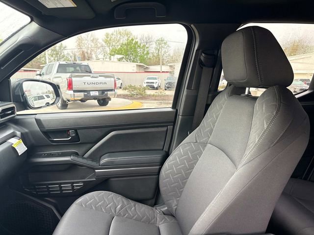 Used 2025 Toyota Tacoma SR5 w/ SR5 Upgrade Package image 23