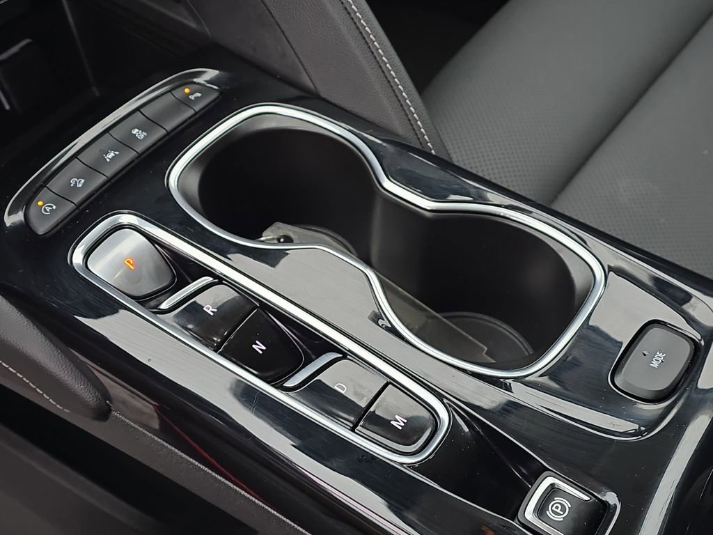 Certified 2023 Buick Envision Essence w/ Sport Touring Package image 22