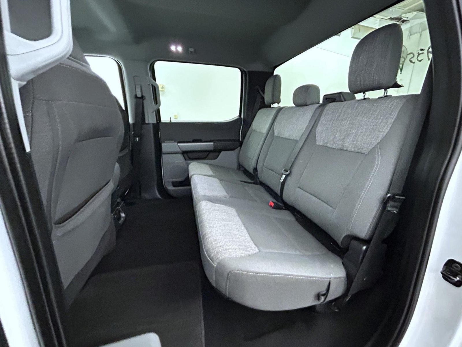 Used 2025 Ford F350 XLT AWD/4WD image 19