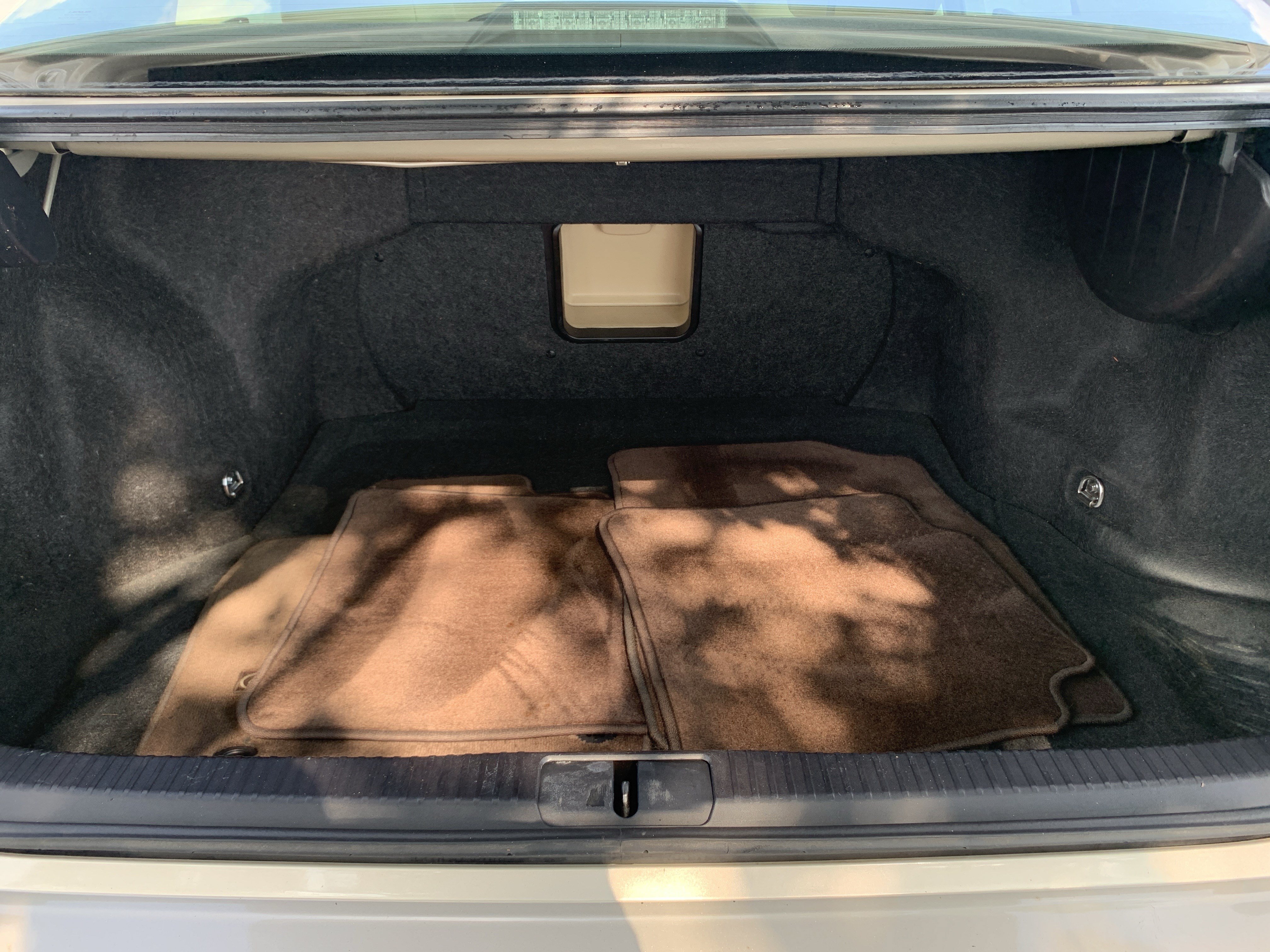 Used 2016 Lexus ES 350 w/ Luxury Package w/Wood Trim FWD image 34