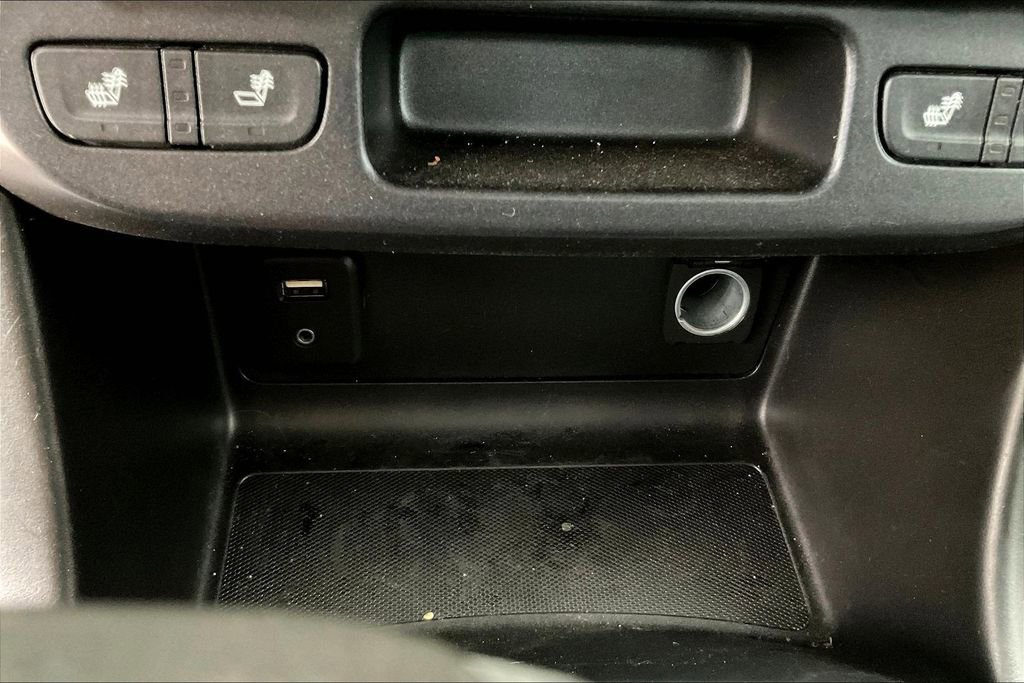 Used 2017 GMC Canyon SLE w/ All Terrain Package image 26