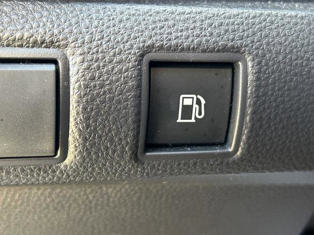 Certified 2025 Toyota Corolla LE image 19