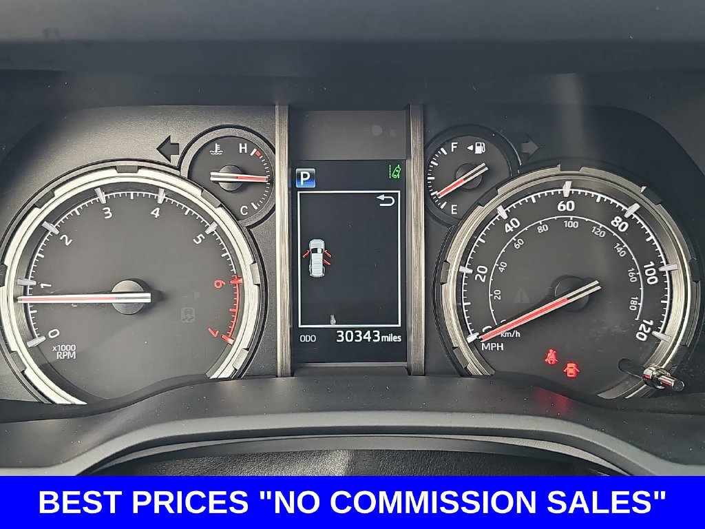 Used 2023 Toyota 4Runner TRD Off-Road Premium w/ Off Road Premium Plus Package AWD/4WD image 18