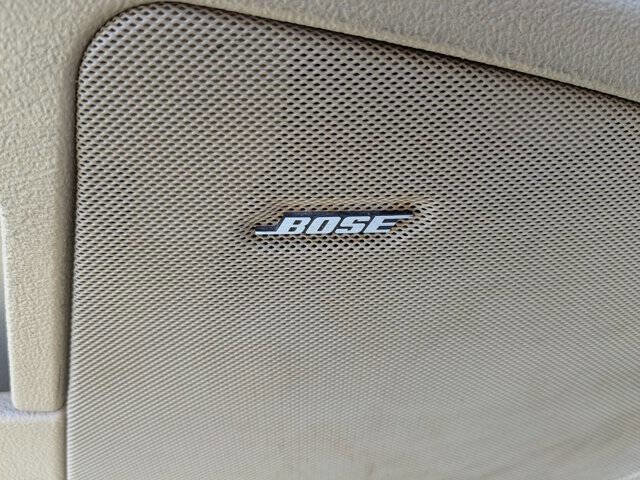 Used 2011 Cadillac STS image 15