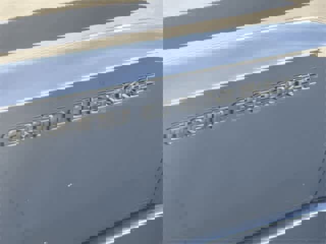 Used 2018 Jeep Grand Cherokee Altitude image 8